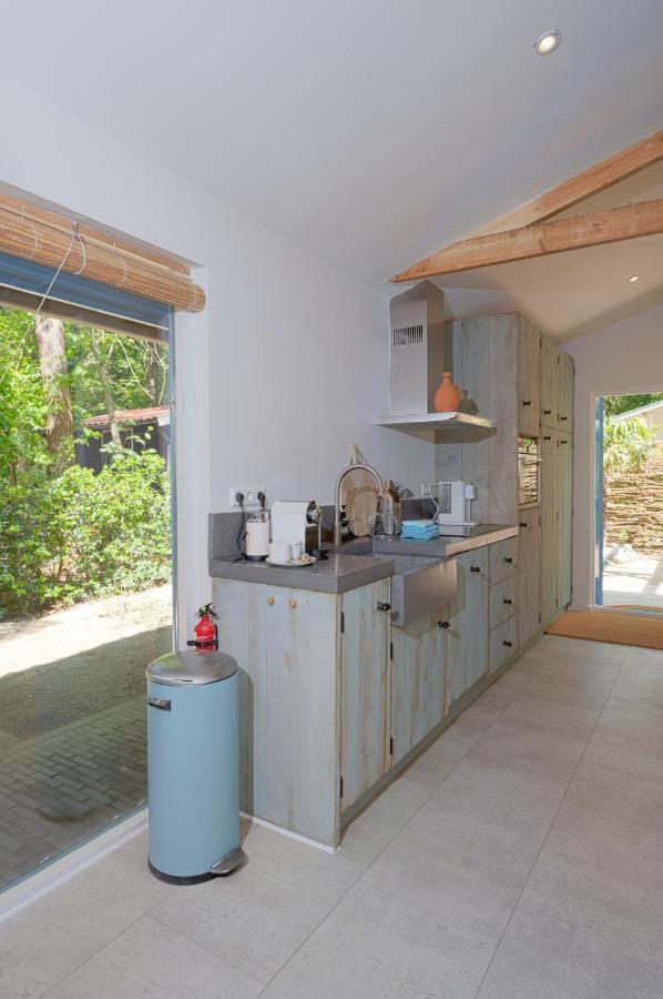 Zen-Bungalow No 2 Met Sauna En Hottub Rheezerveen Екстериор снимка