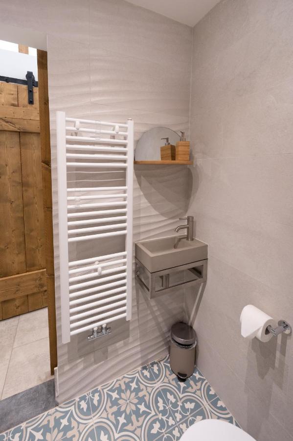 Zen-Bungalow No 2 Met Sauna En Hottub Rheezerveen Екстериор снимка